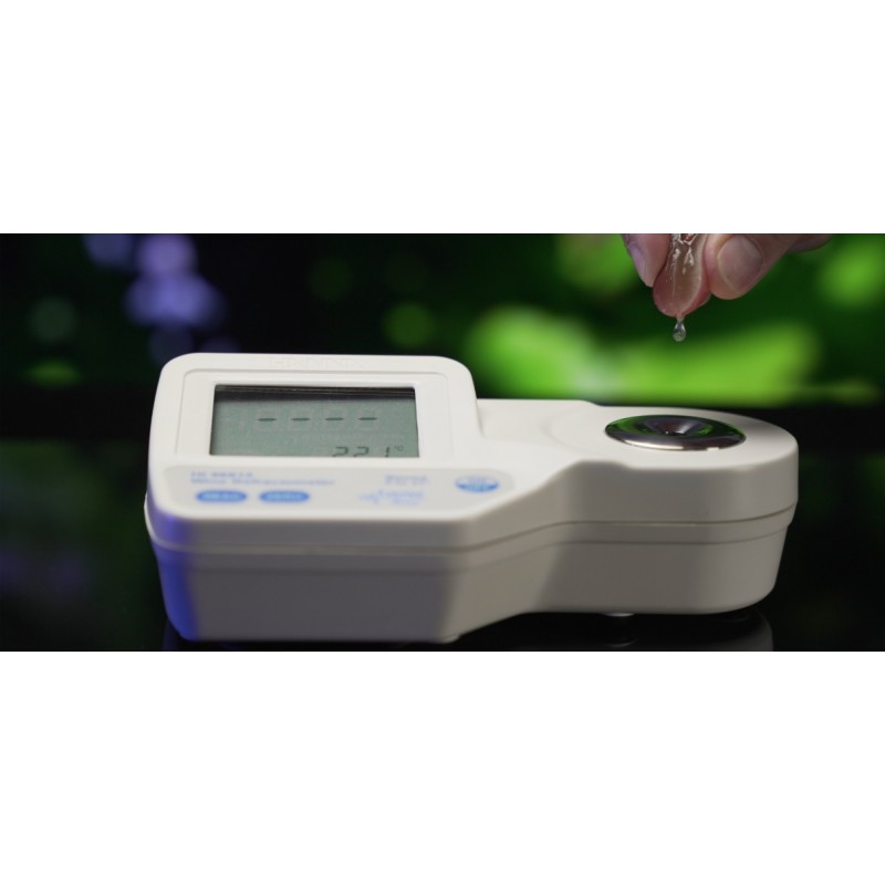 HI-96813 Refractometer for wine with Potential Alcohol & Brix scale for wineries and vineyards