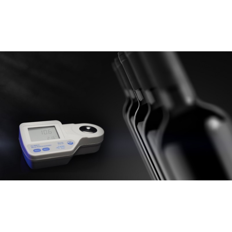 HI-96813 Refractometer for wine with Potential Alcohol & Brix scale for wineries and vineyards