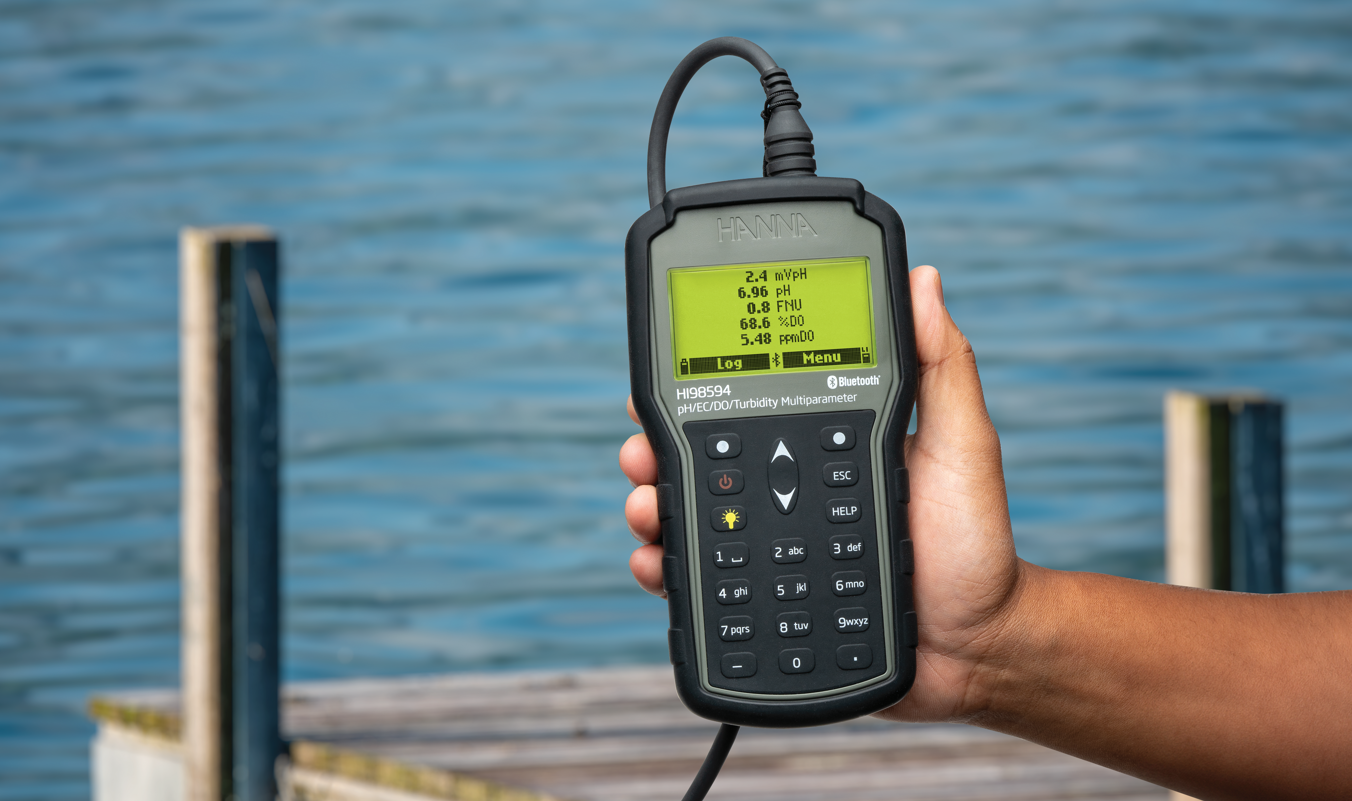an image of the HI-98594 multiparameter water field meter on a dock ready for measurement